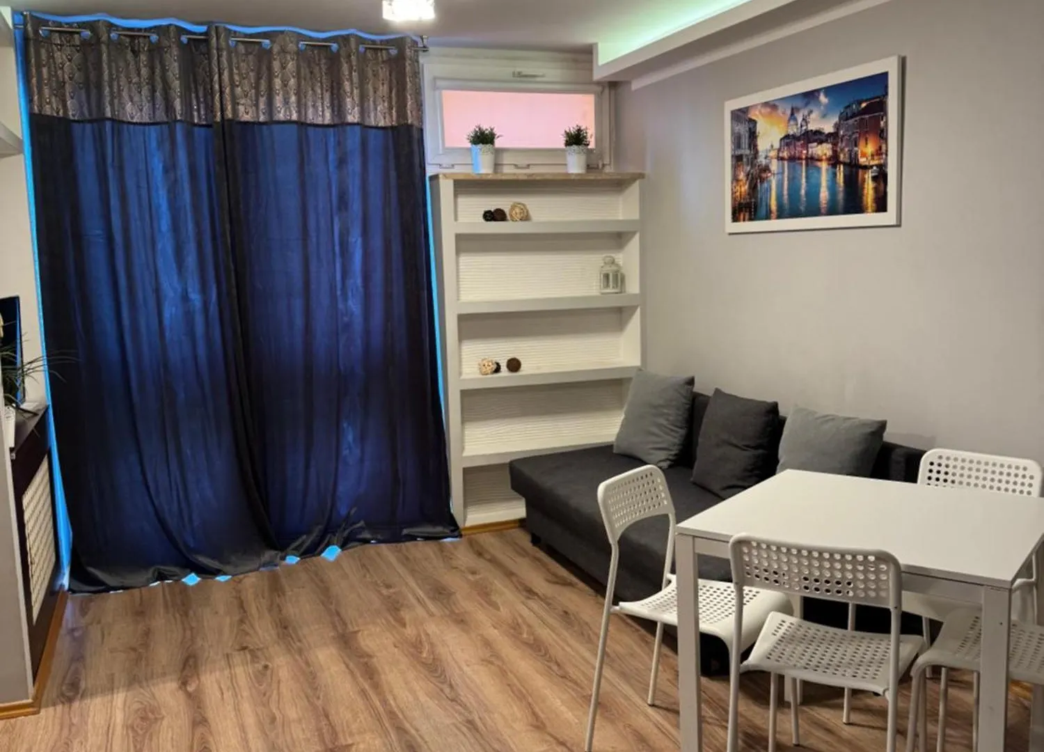 Coser Apartamenty Centrum 0*, Warsaw