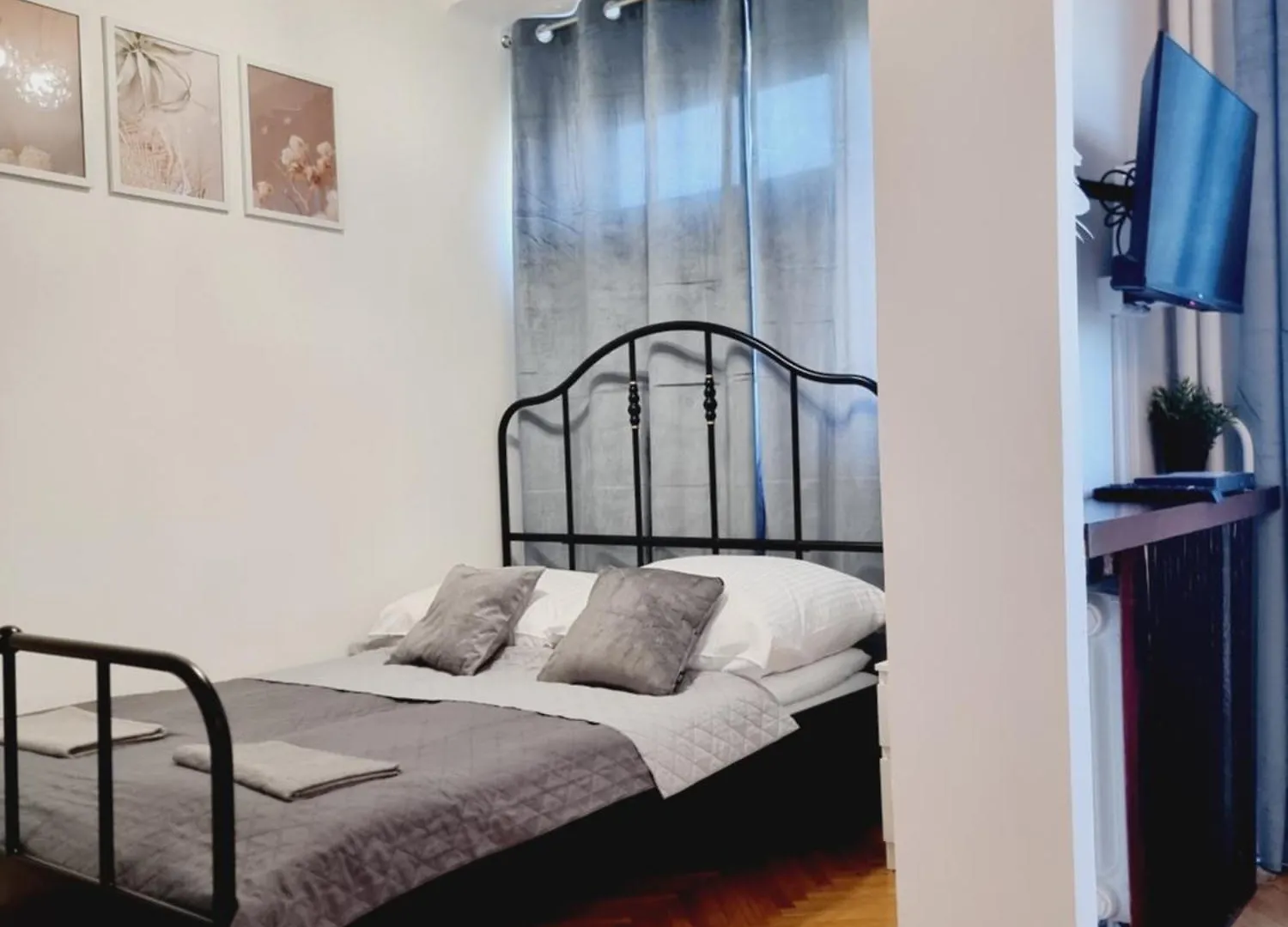 Coser Apartamenty Centrum Apartment Warsaw